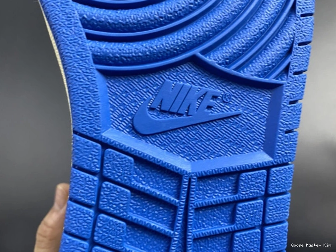 Low x Travis Design Air Fragment 1 x Jordan Retro Scott DM7866-140 0722